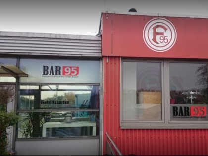 照片: Bar95